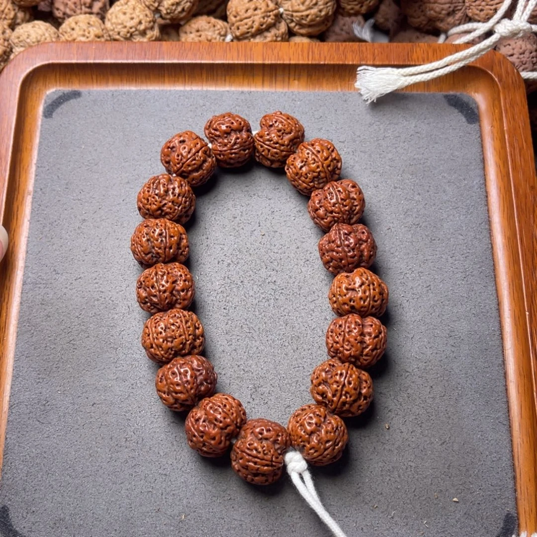 骑***飞菩提籽类17号金刚菩提满肉梅花18