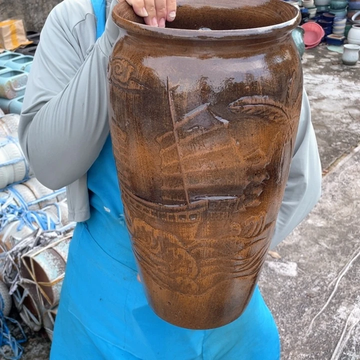 紫砂花盆口20高41瑕疵瑕疵有侧孔