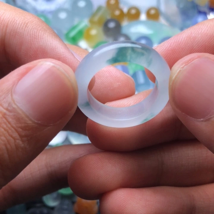 未镶嵌定制翡翠挂件