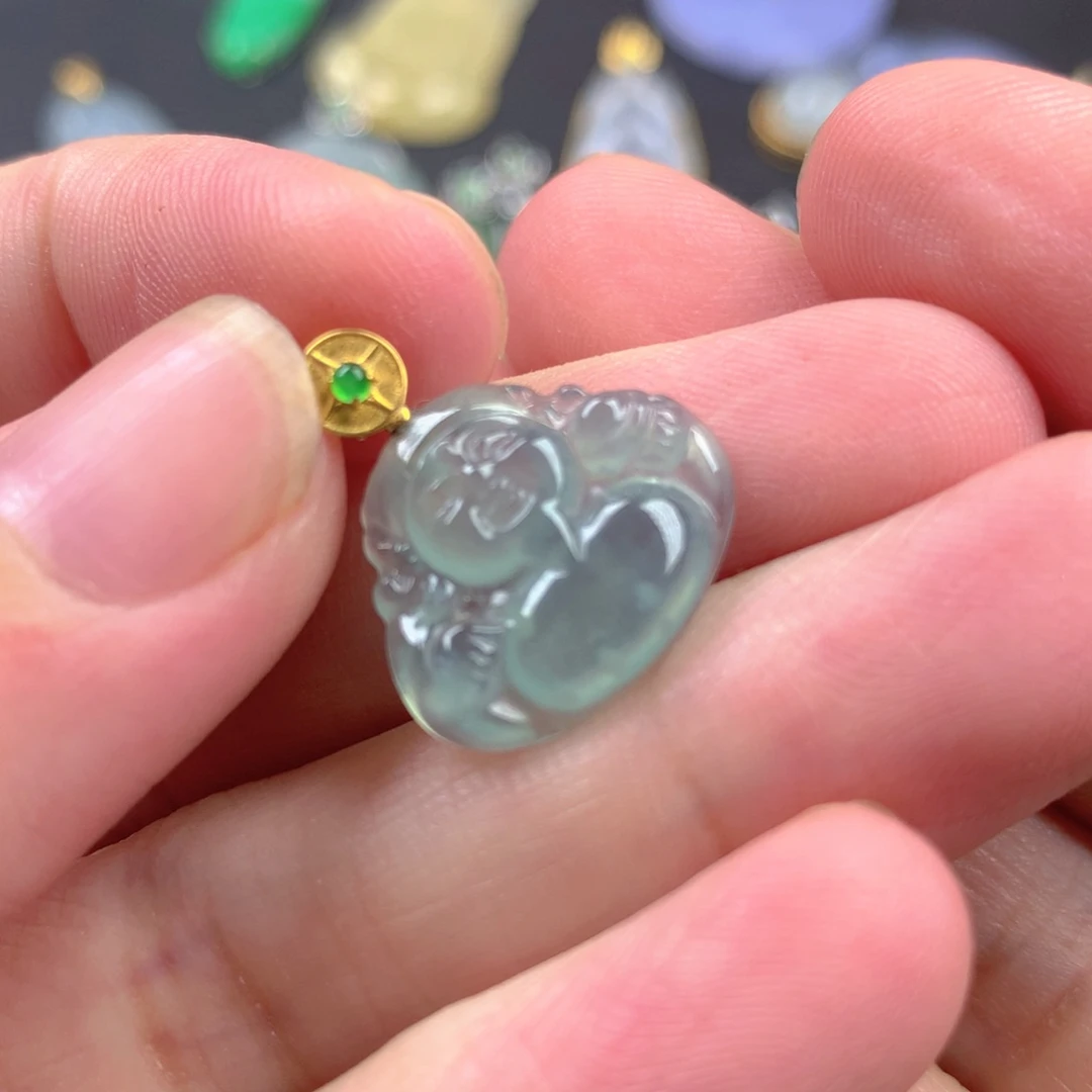 【闪购商品】颈饰18K金镶嵌翡翠翡翠