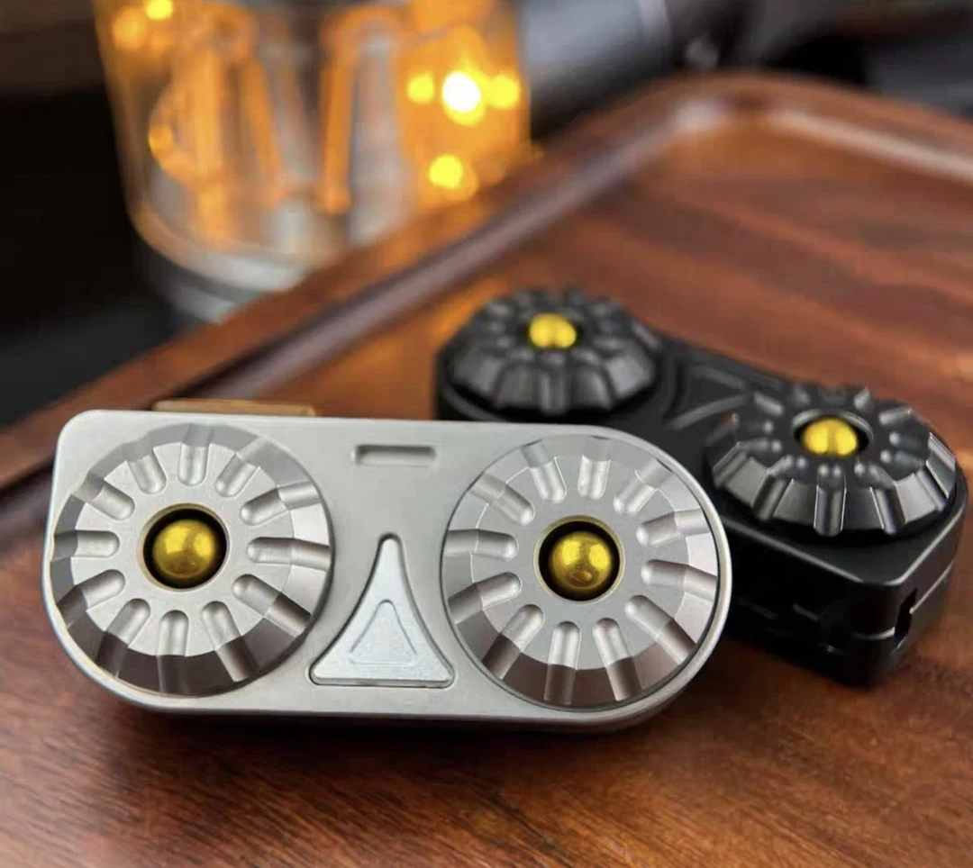 先知工作室呜嗷edc推牌多功能复合玩具解压神器潮流推牌棘轮