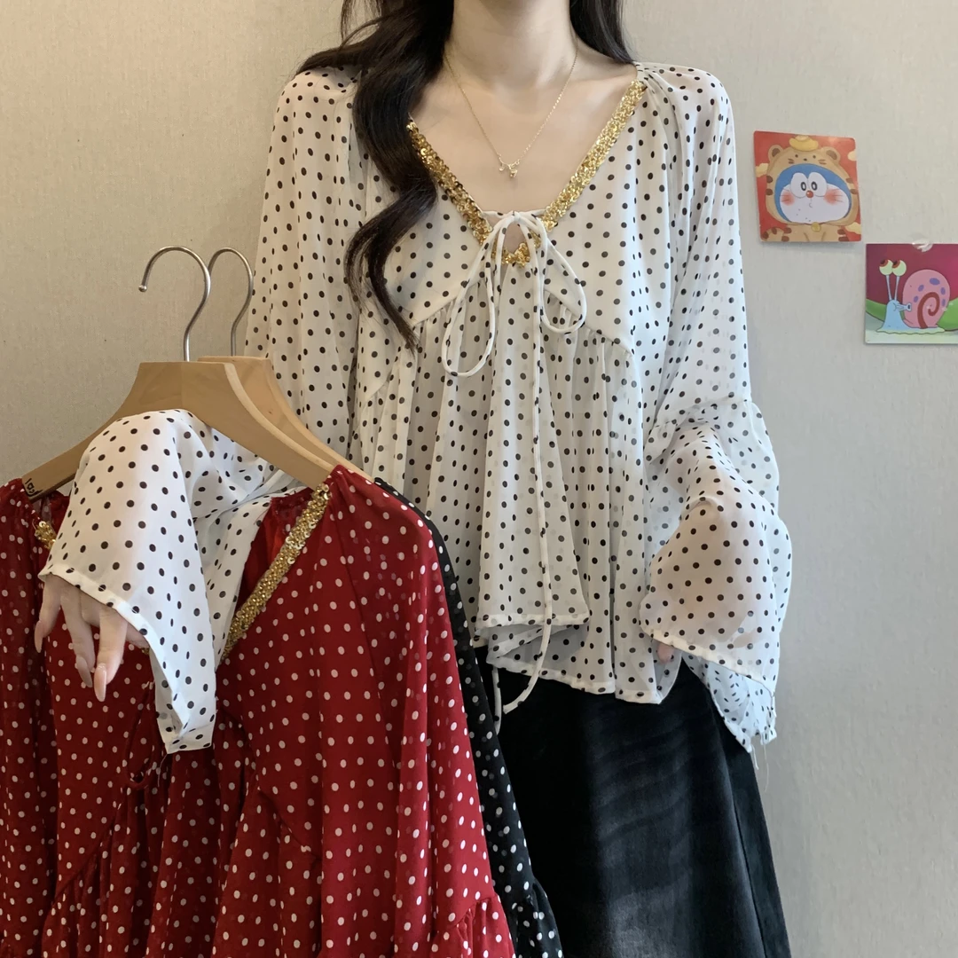 法式亮片拼接V领波点雪纺衫女夏大码胖MM复古减龄遮肚漂亮娃娃衫
