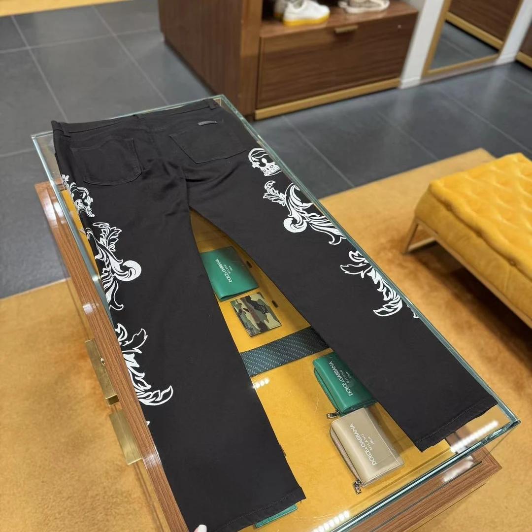 全新未使用D....G花纹印花黑色高端轻奢牛仔裤