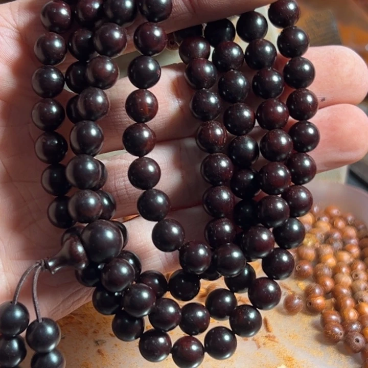 栗****檀香紫檀（小叶紫檀）