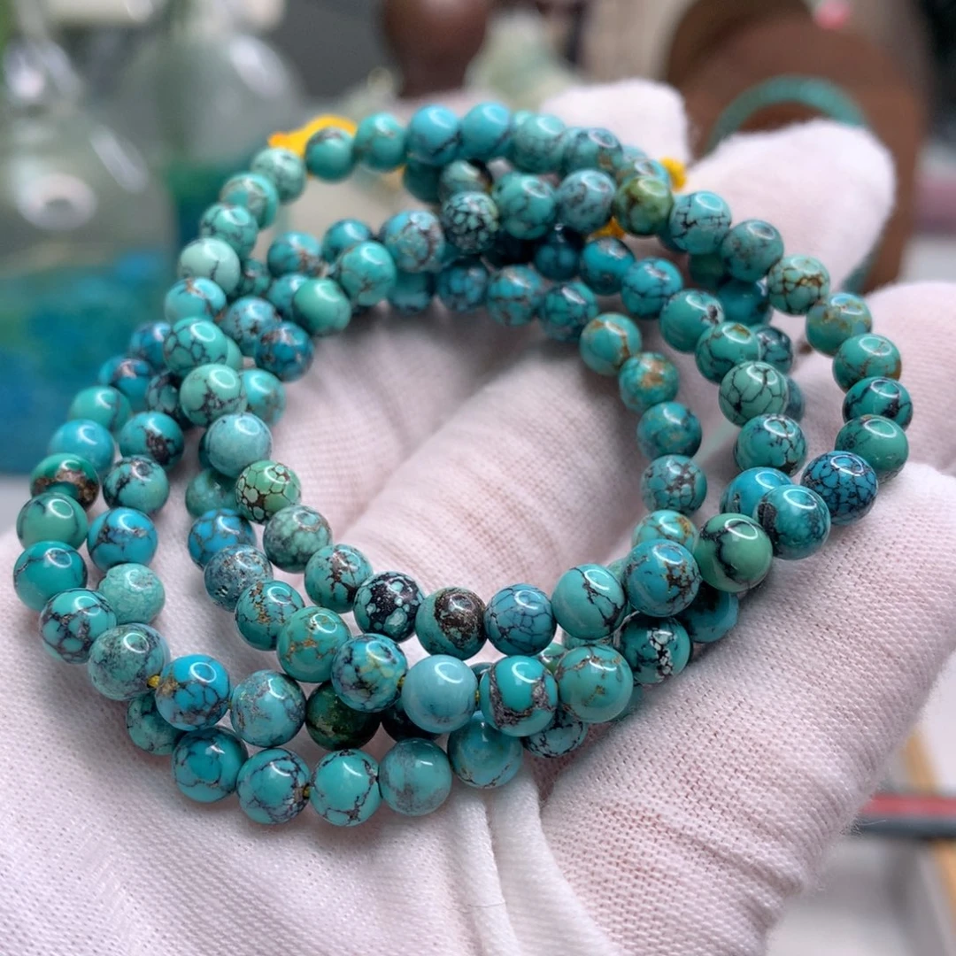 绿松石未镶嵌饰品