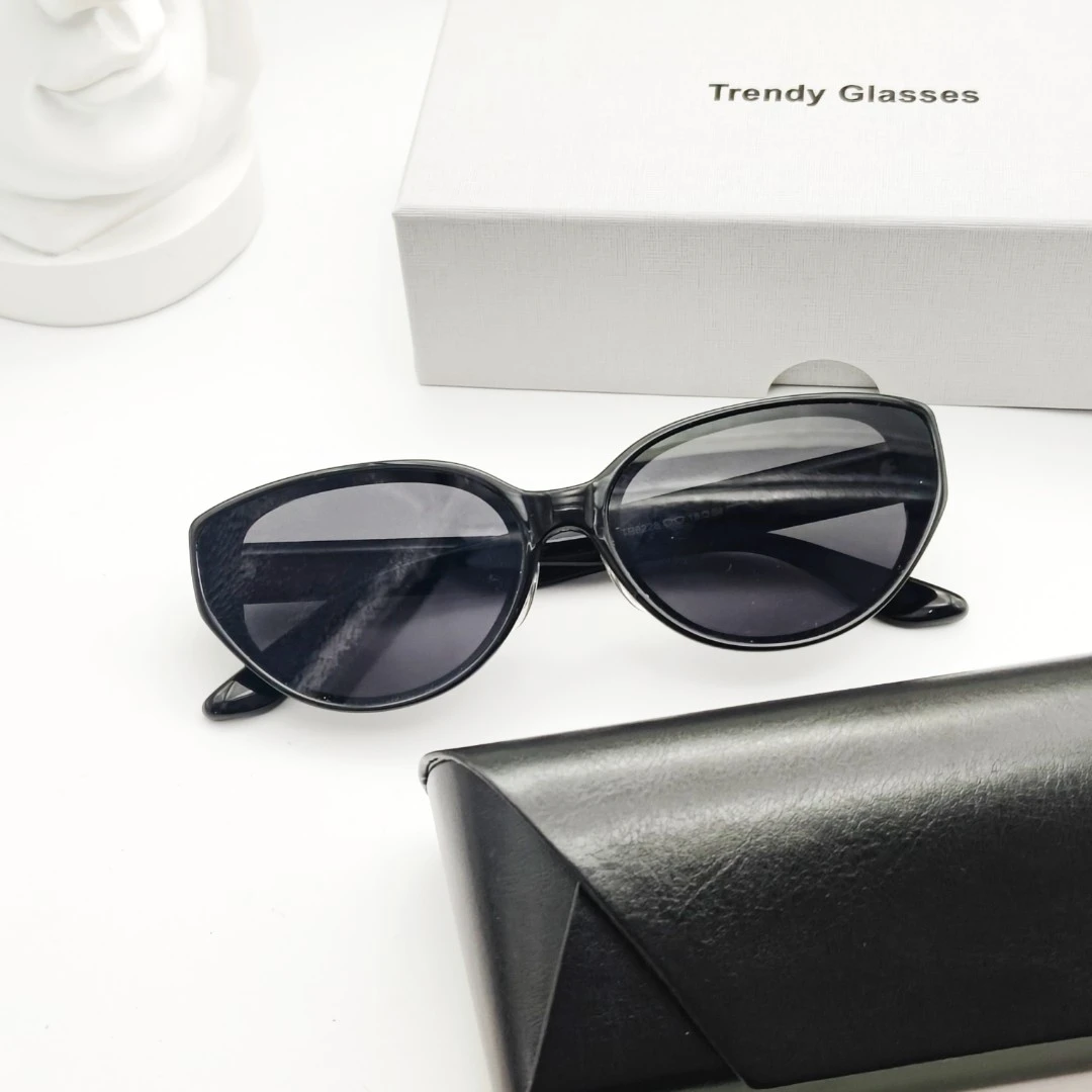 【1256】墨镜硅胶鼻托设计 2025新款超帅百搭时尚不挑脸型男女同款