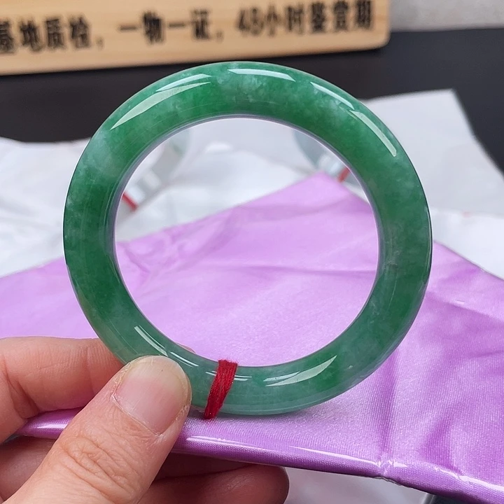 翡翠未镶嵌手镯圆条65