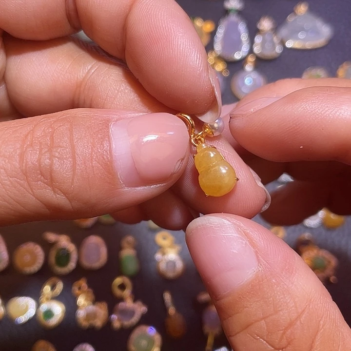 翡翠银S925镶嵌颈饰