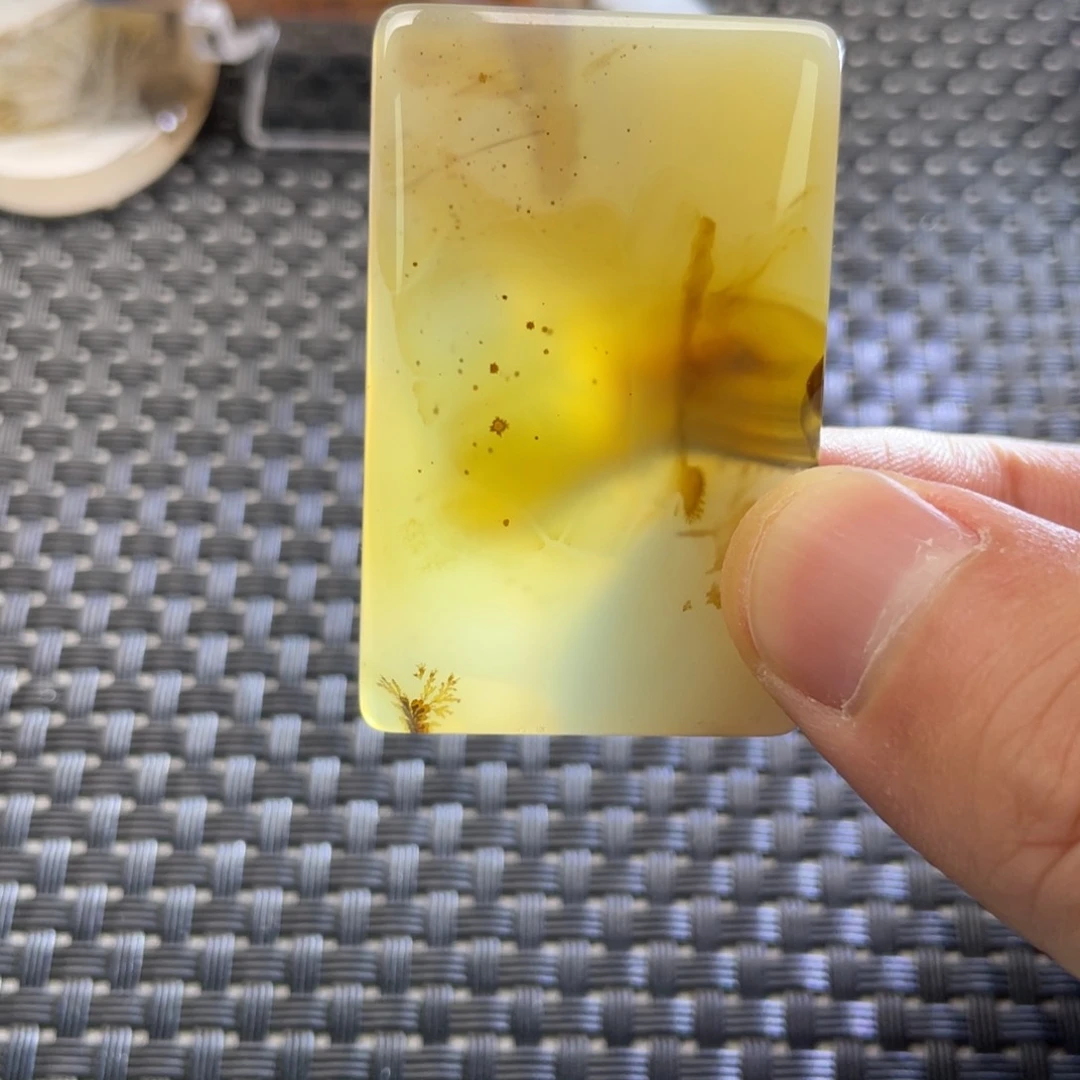 未镶嵌颈饰玛瑙/玉髓蒋*