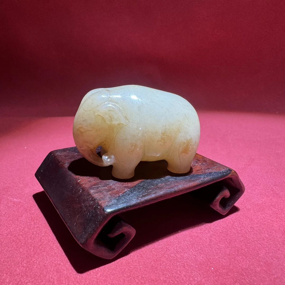 清早期圆雕玉象—HBG128751