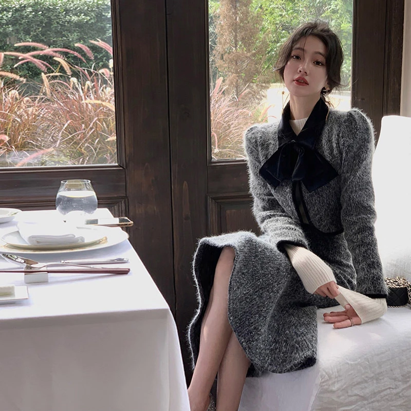 秋冬套装女2025新款小香风短款上衣毛呢外套+鱼尾包臀裙子两件套
