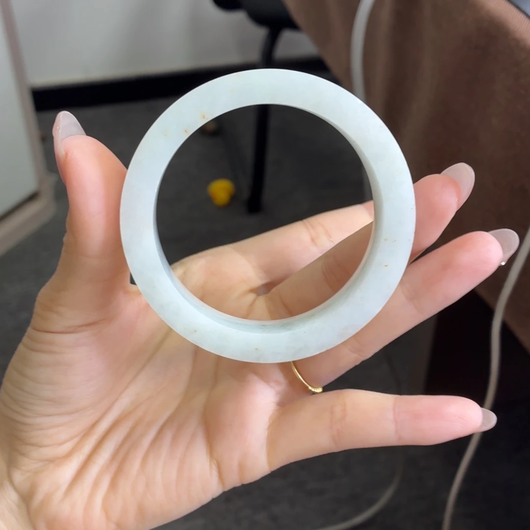 丽***玮定制翡翠未镶嵌翡翠