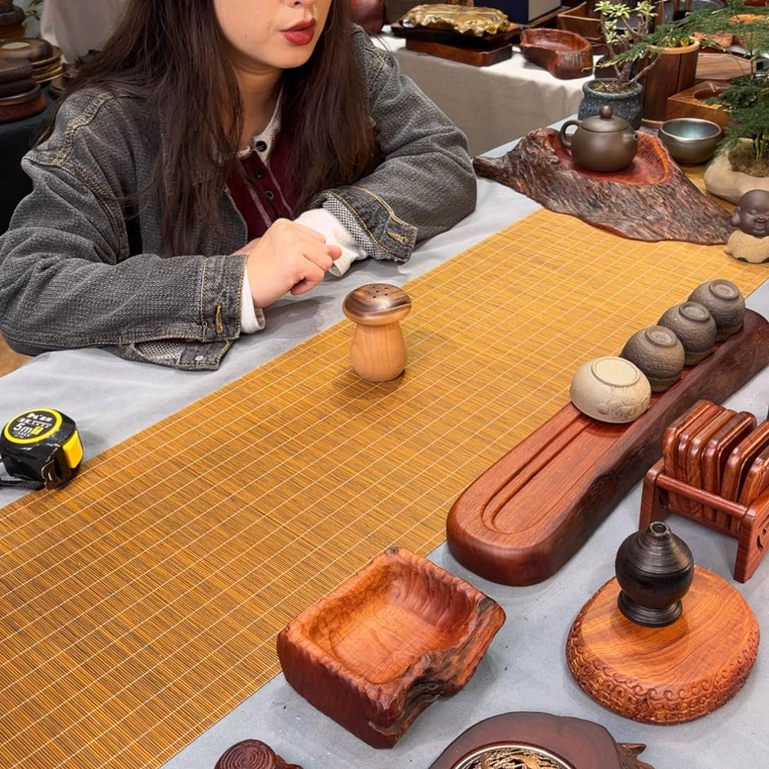 16北美黑胡桃牙签筒