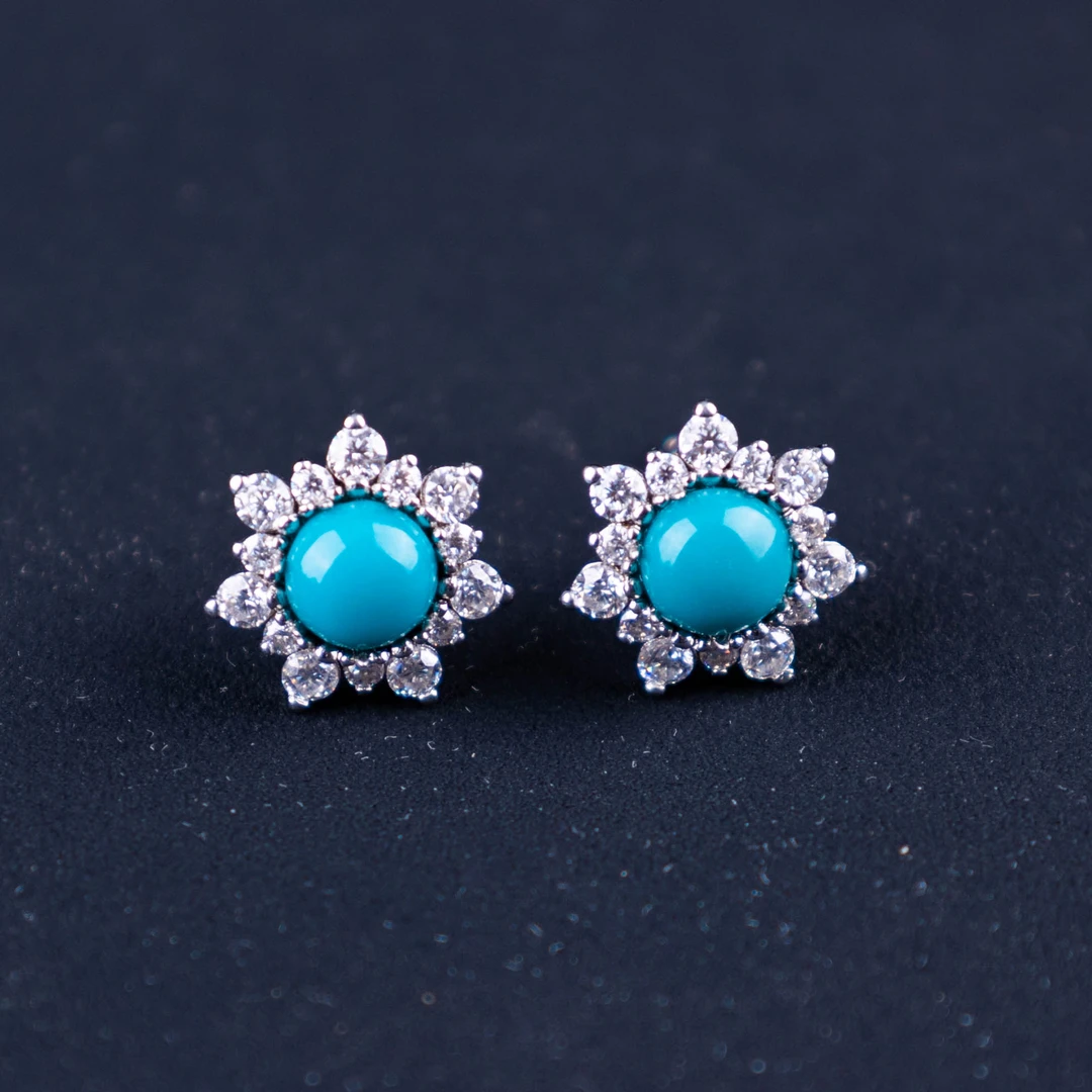 天然原矿绿松石镶嵌S925银伴锆石耳钉