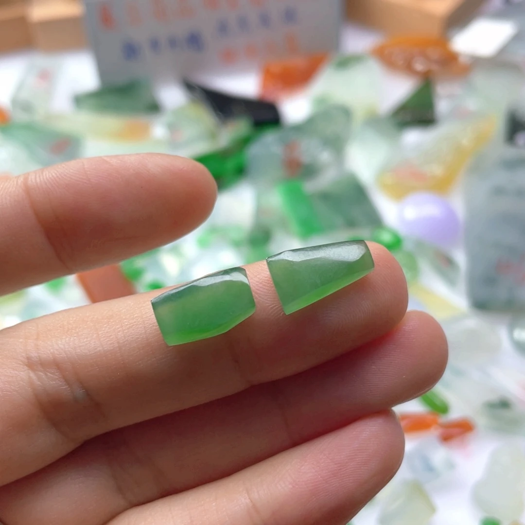 定制翡翠未镶嵌天然缅甸翡翠