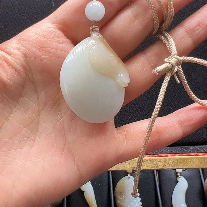 手链未镶嵌和田玉思**来