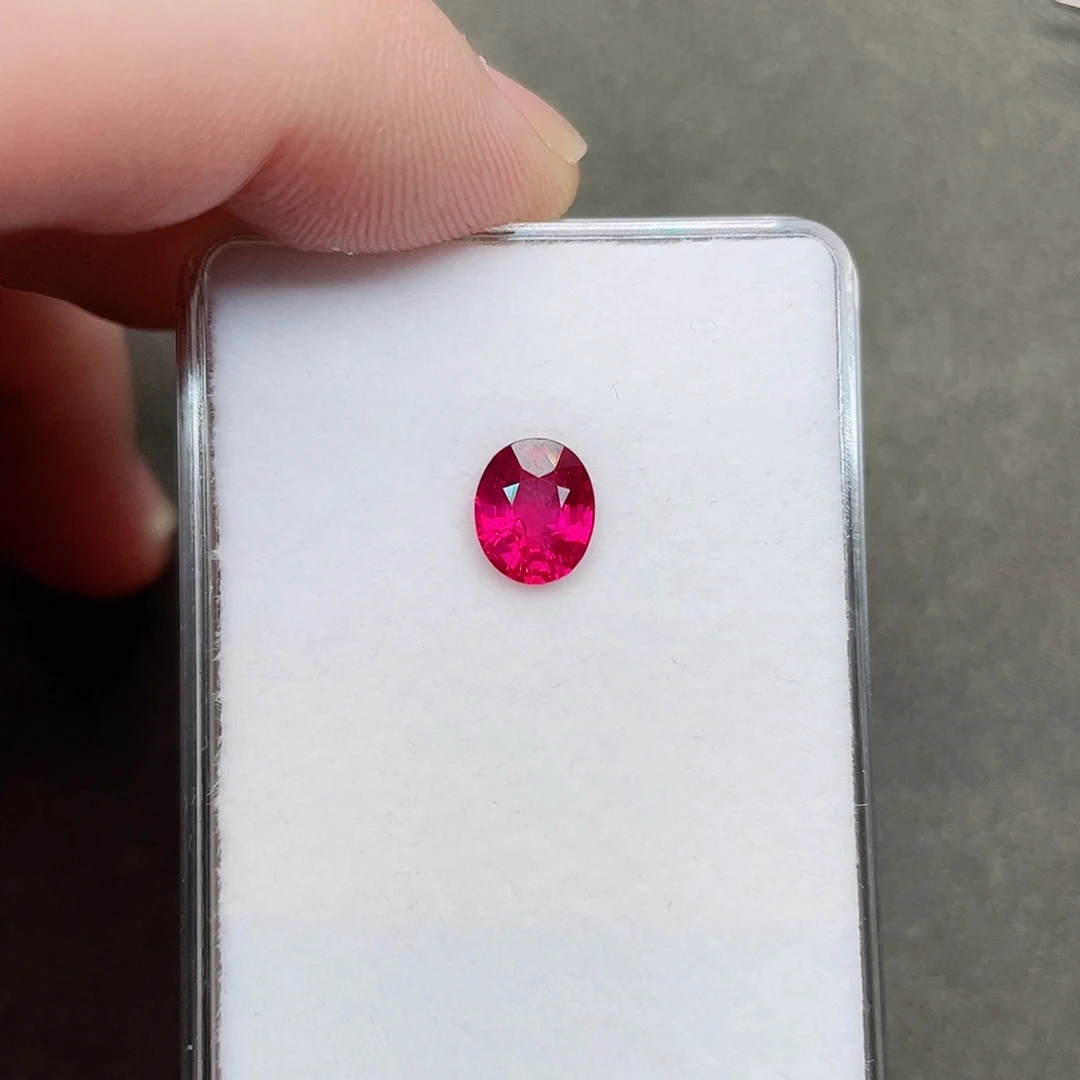 红宝石裸石未镶嵌1.56克拉无烧鸽血红AIGS证书璀璨