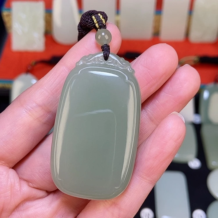 【闪购商品】颈饰未镶嵌和田玉