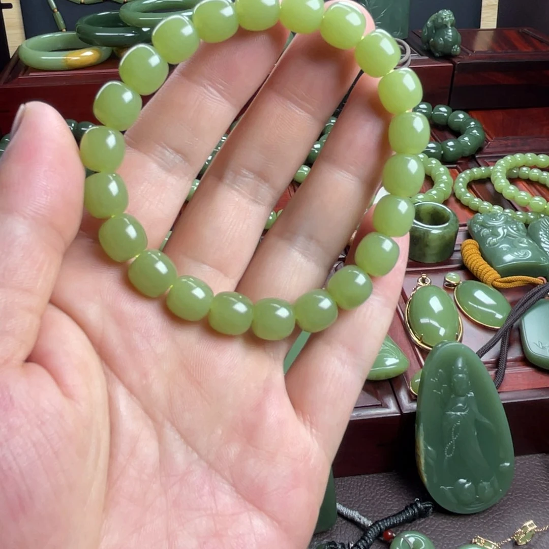 颈饰未镶嵌和田玉透***色