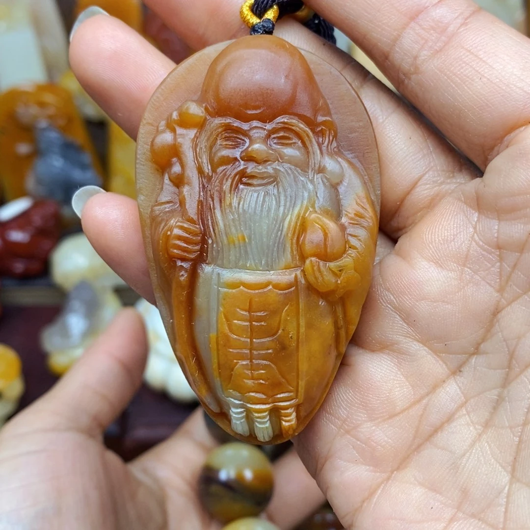 石英质玉颈饰未镶嵌