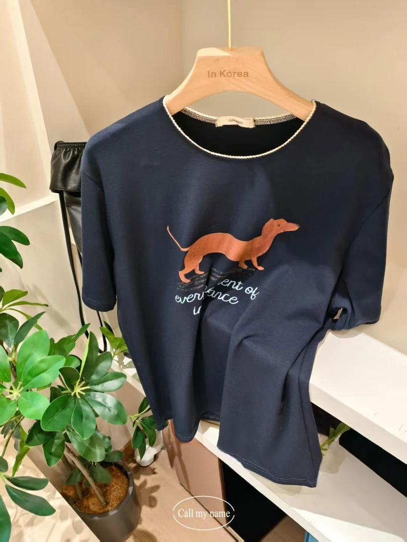 韩国代购.  Our moment 腊肠狗 短袖L25051002