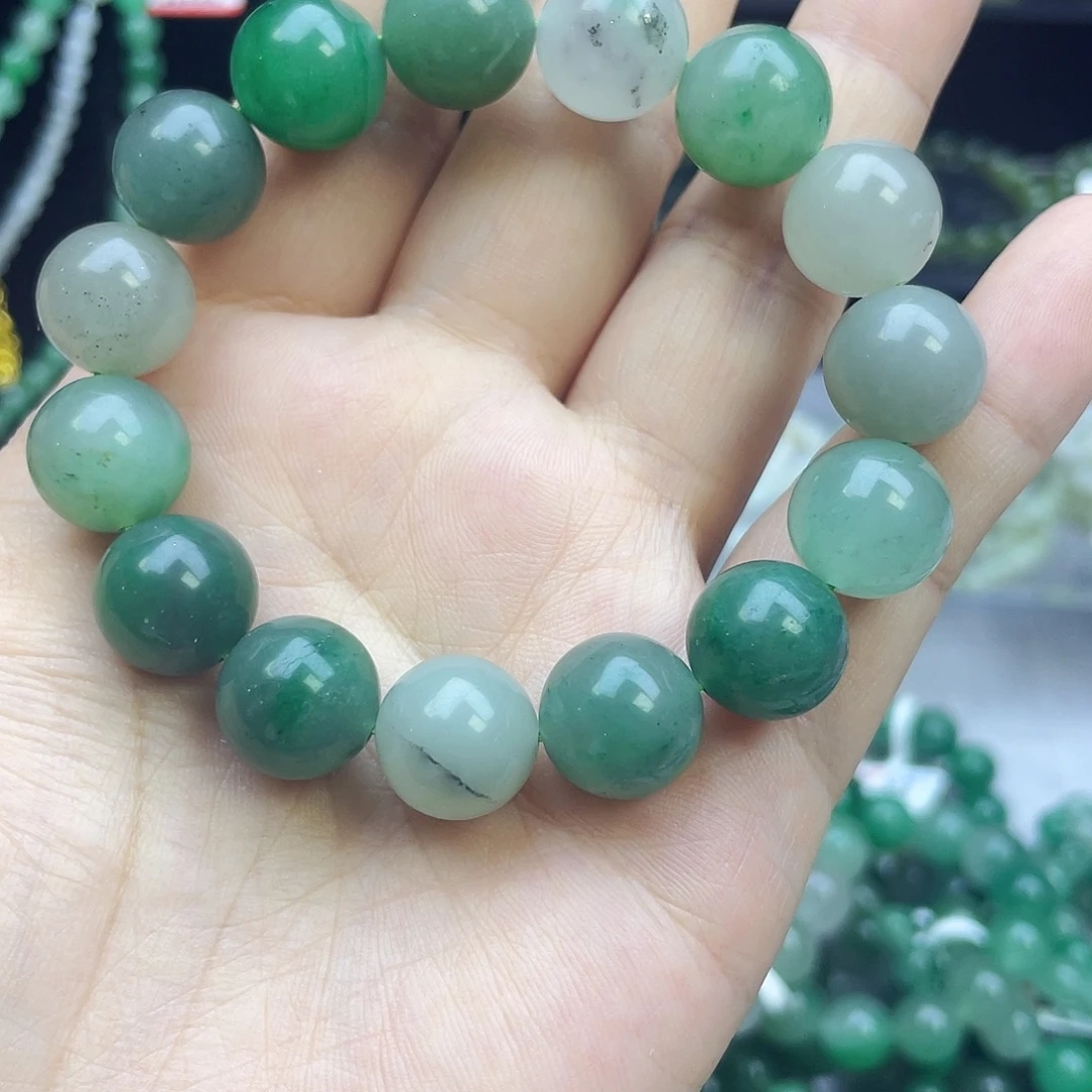 未镶嵌手链石英质玉（非洲翠）