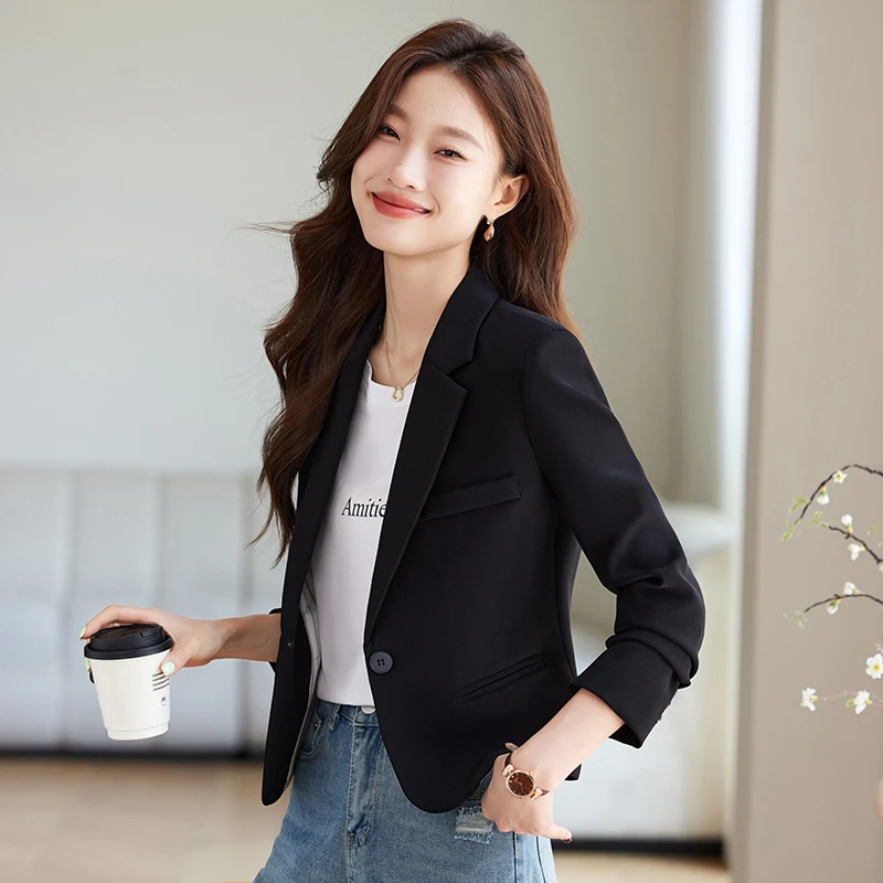 黑色短款西装外套女春秋2026新款时尚气质高级感小个子休闲小西服