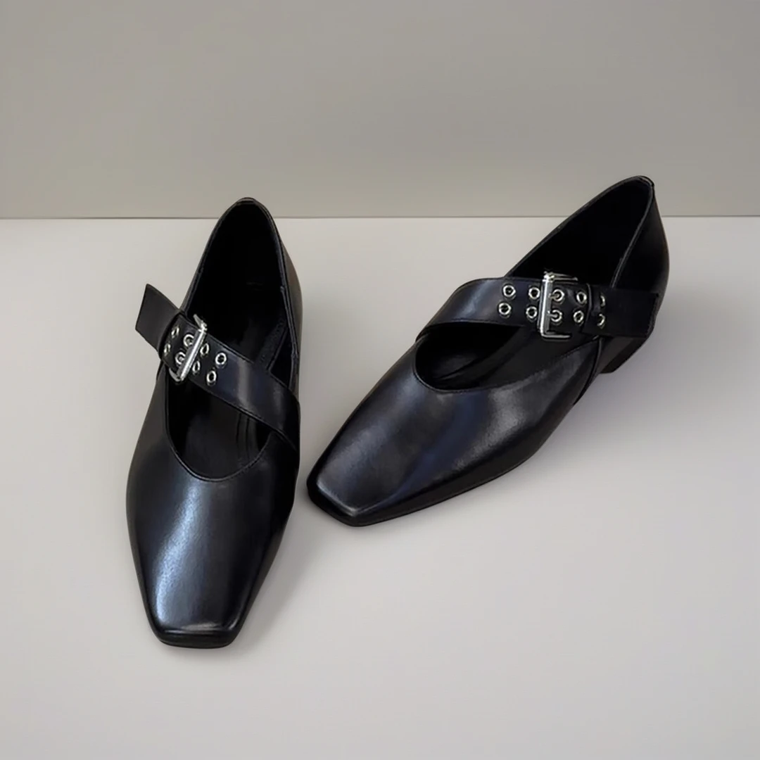 复古黑色小皮鞋女2025新款设计感一字扣方头浅口单鞋低跟休闲鞋子