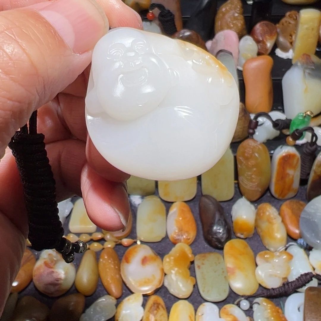 和田玉吊坠(不含链)未镶嵌梦**真