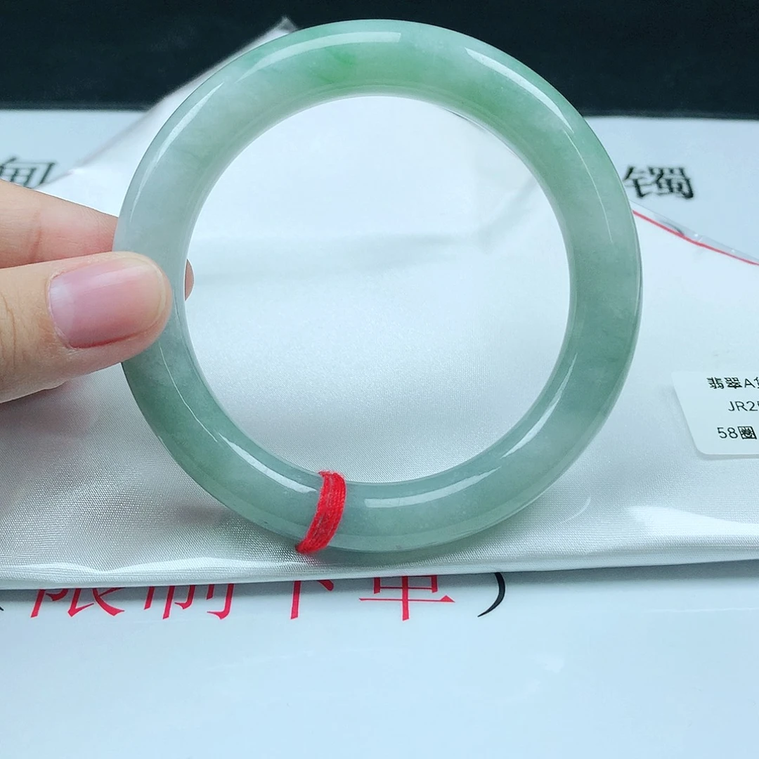 翡翠手镯未镶嵌5021圆