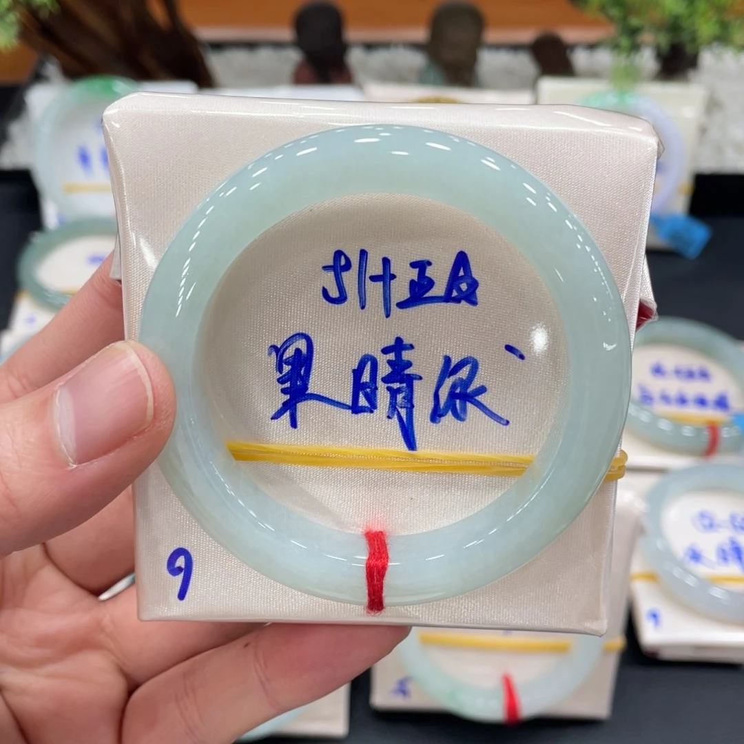 未镶嵌手镯翡翠缅甸翡翠