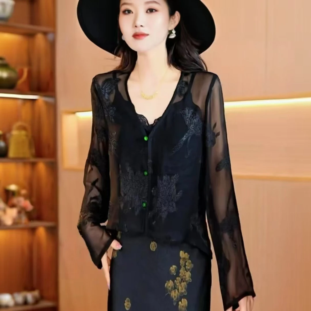 夏季新款轻薄透气v领防晒衣洋气显瘦宽松气质设计感防晒上衣