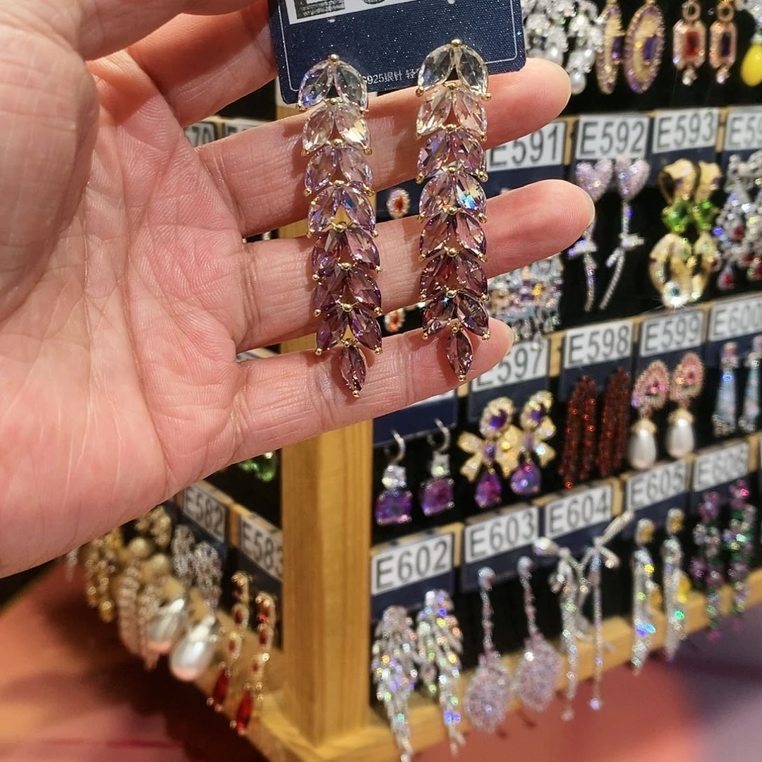 【闪购商品】纯铜925银锆石更****女