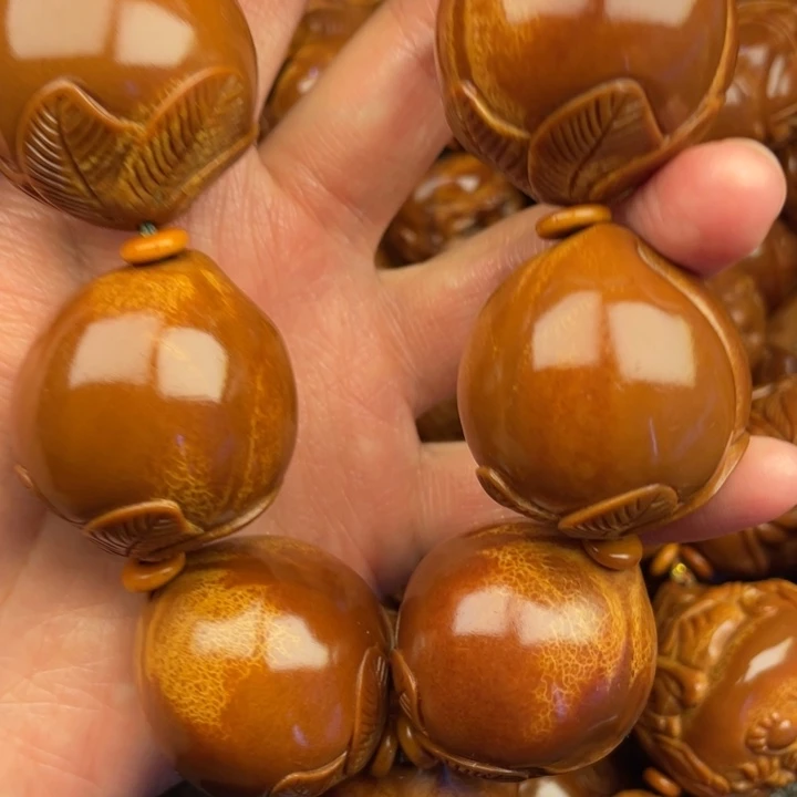 橄榄核吊坠?**?橄榄核