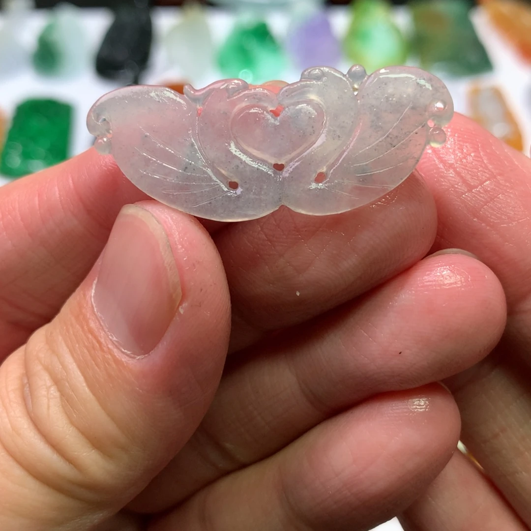 未镶嵌定制翡翠吊坠