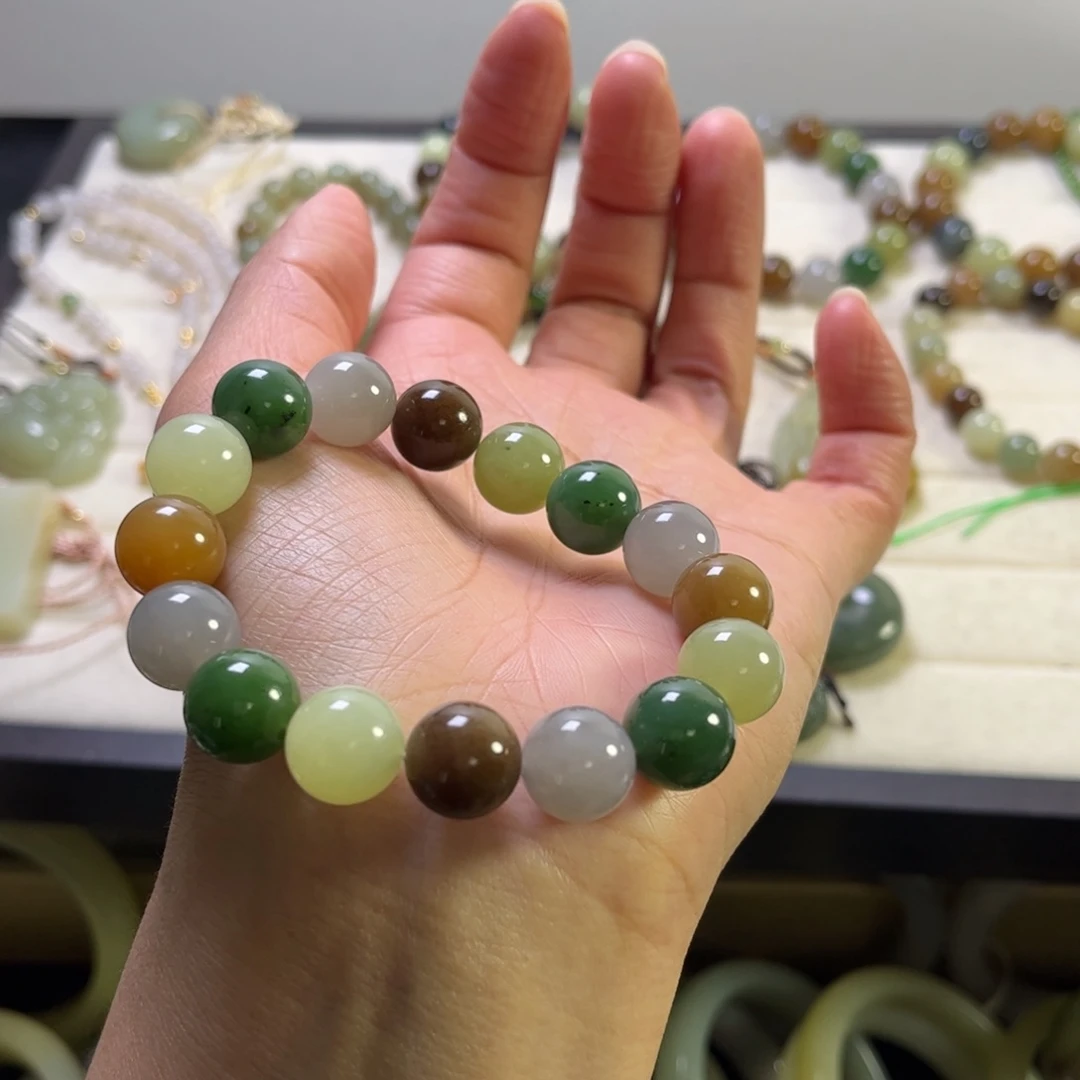 和田玉未镶嵌手链