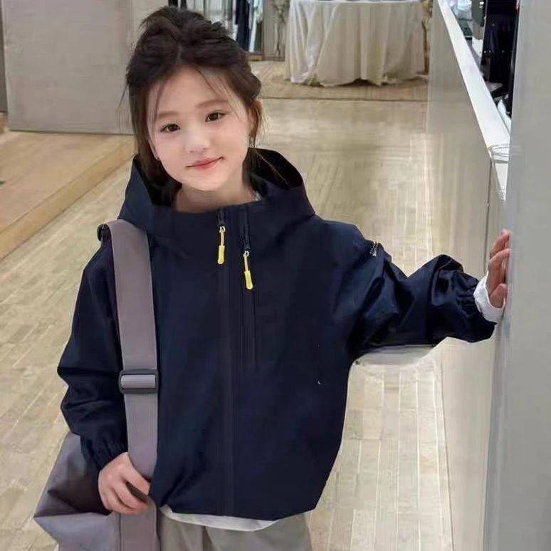 戴维贝啦女童冲锋衣春秋款2025新款儿童洋气户外软壳外套休闲宽松