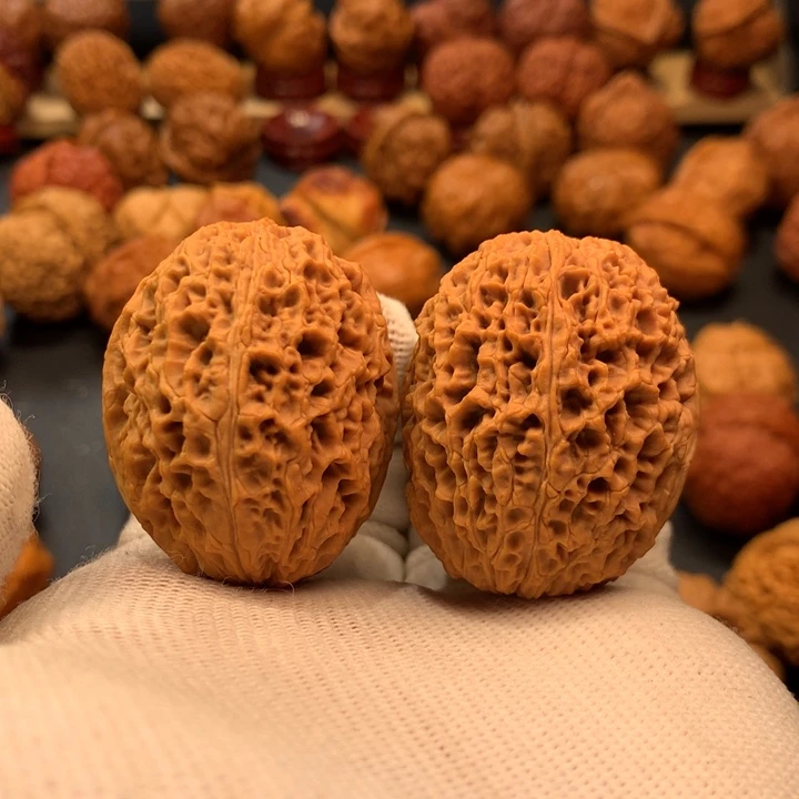 吊坠文玩核桃23………