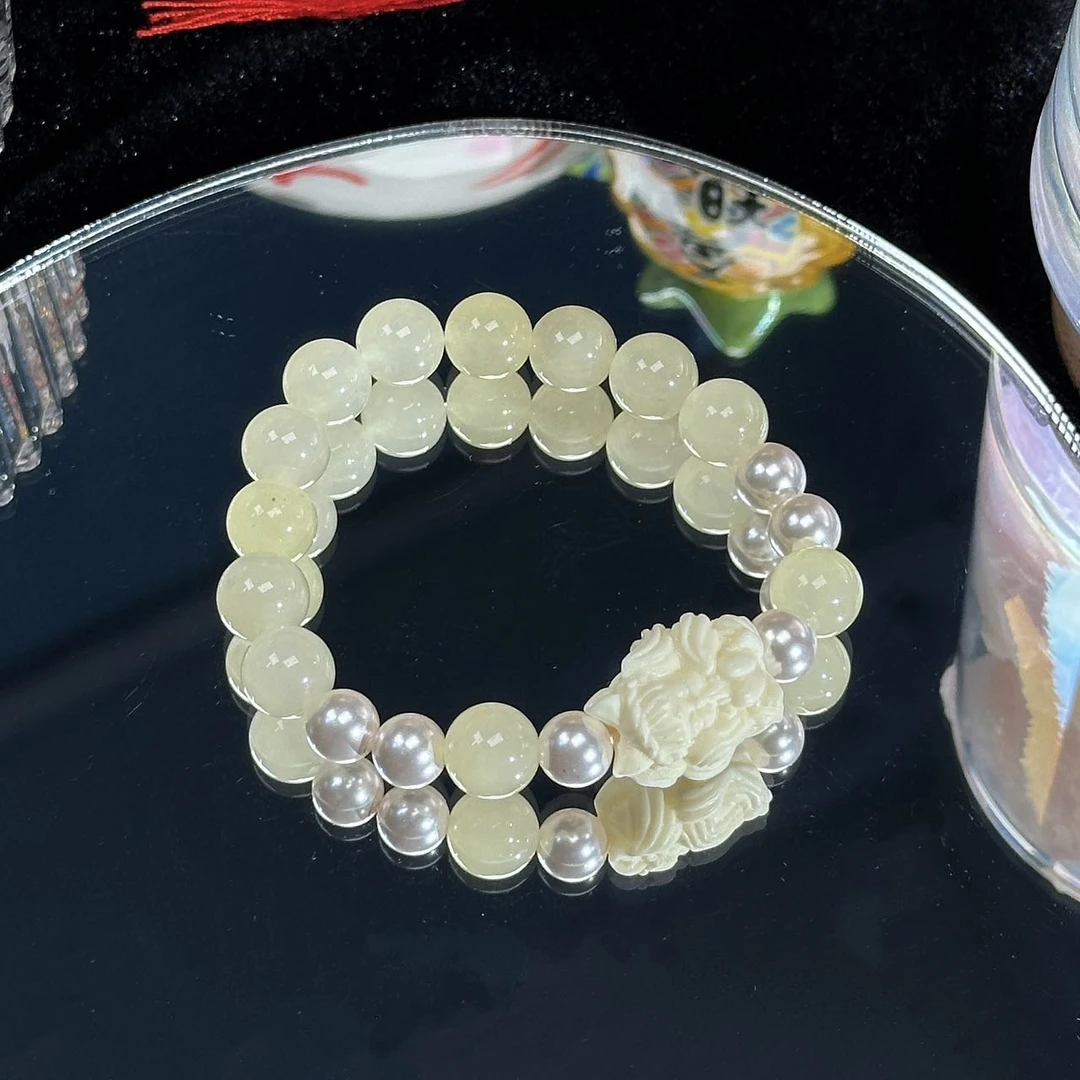 xy191［熙色韶光］黄玉髓象牙果九尾狐施家珍珠手串