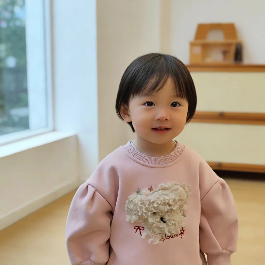 萌丫兔（057）小熊卫衣