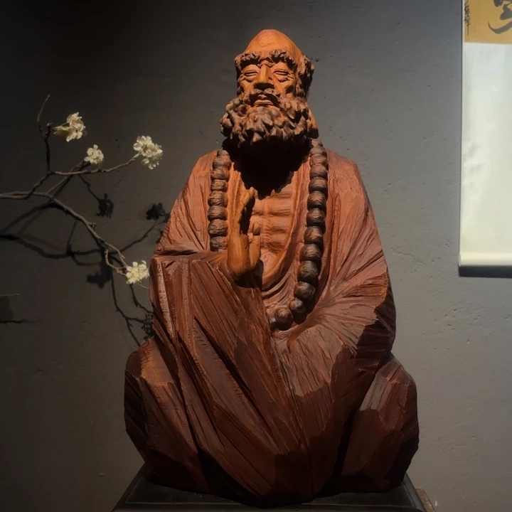 花梨木类达摩祖师坐亦禅