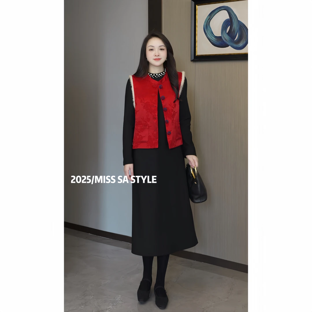 MISS SA 秋冬新款显瘦显气质百搭新国风提花刺绣马甲 SM25129813