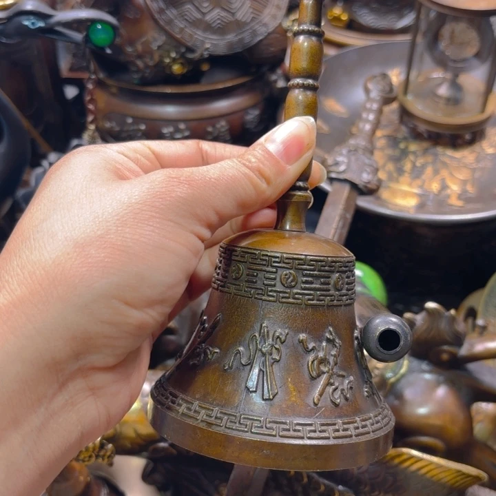 铜器摆件收收藏藏