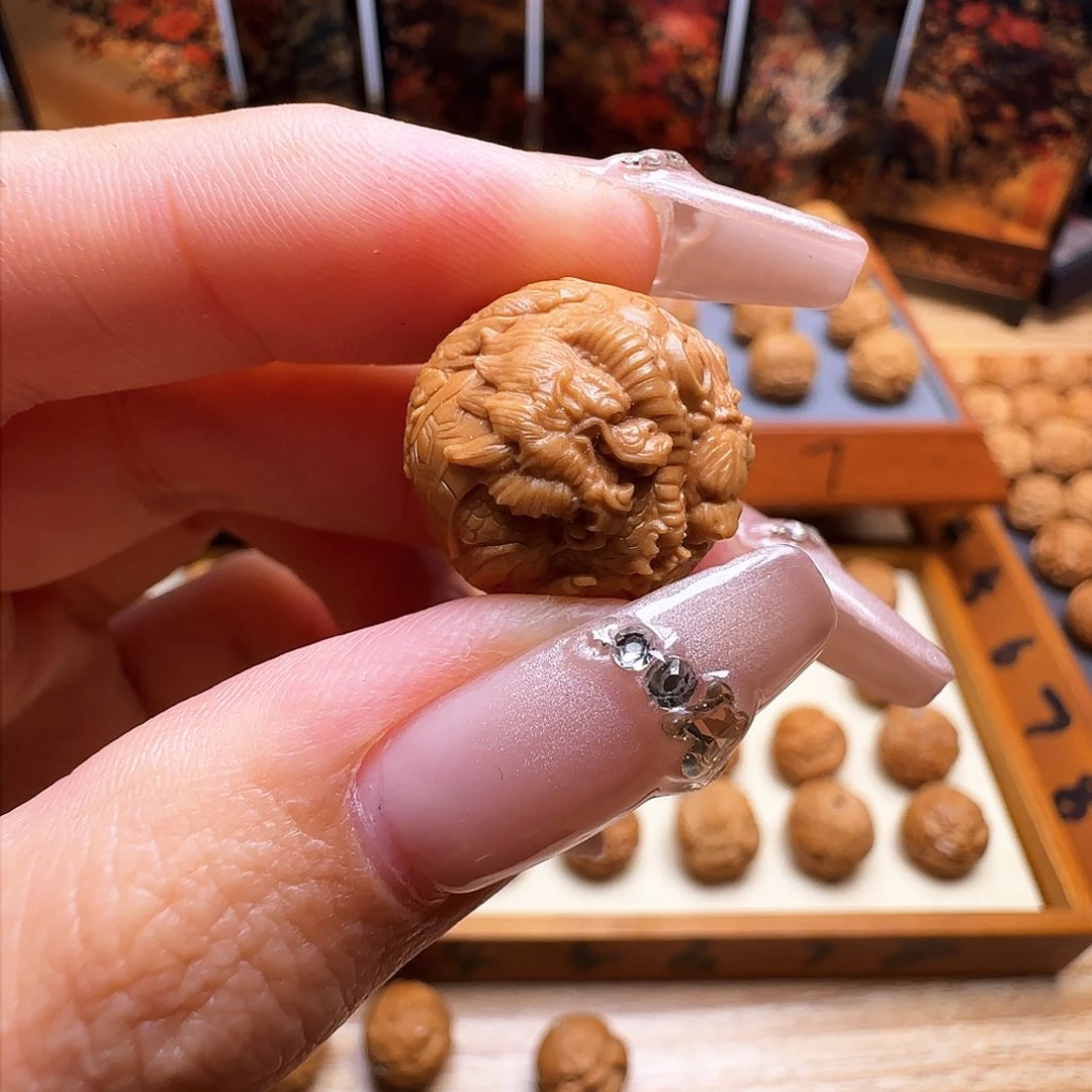 猴头核桃吊坠微*丶四大神兽