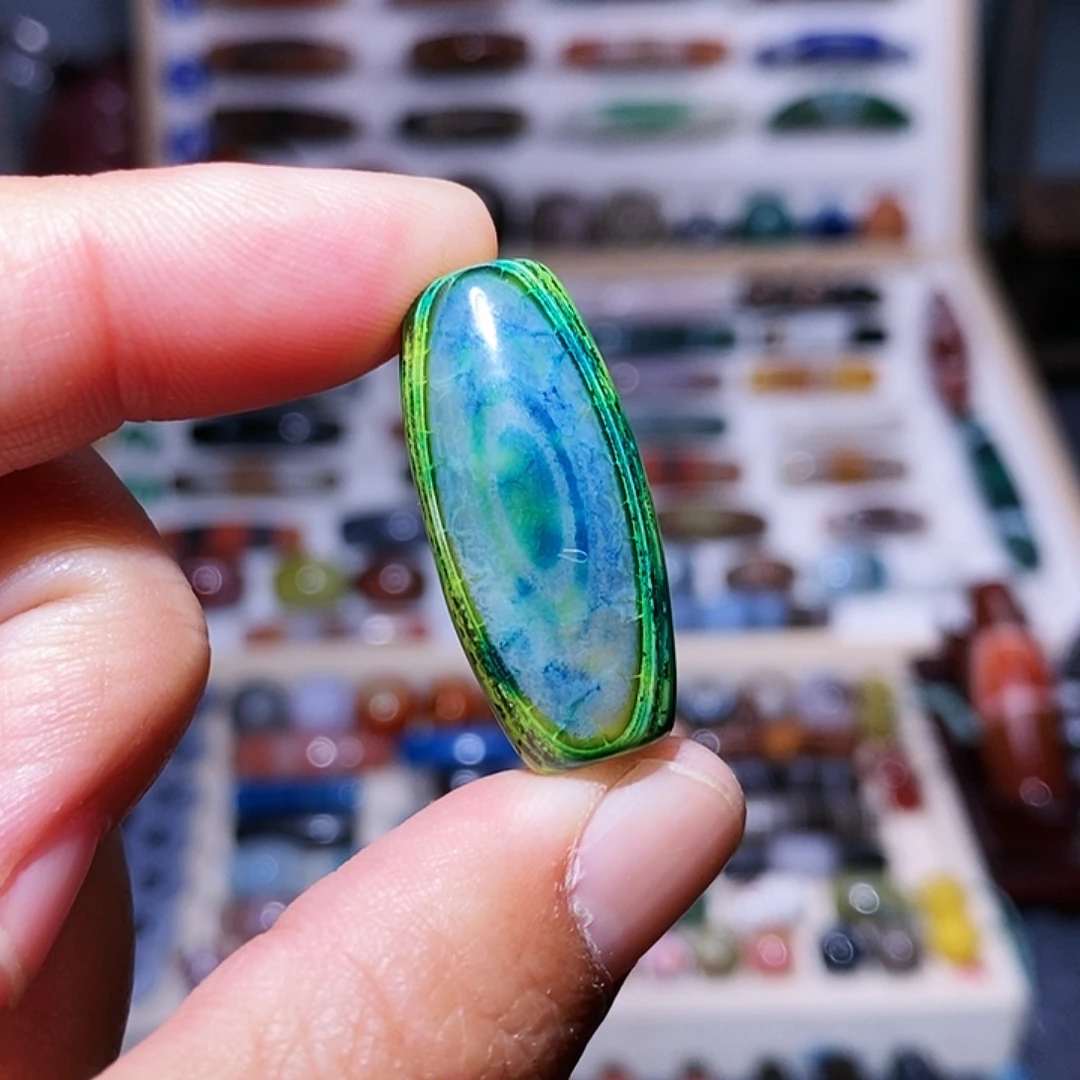 玛瑙吊坠未镶嵌….