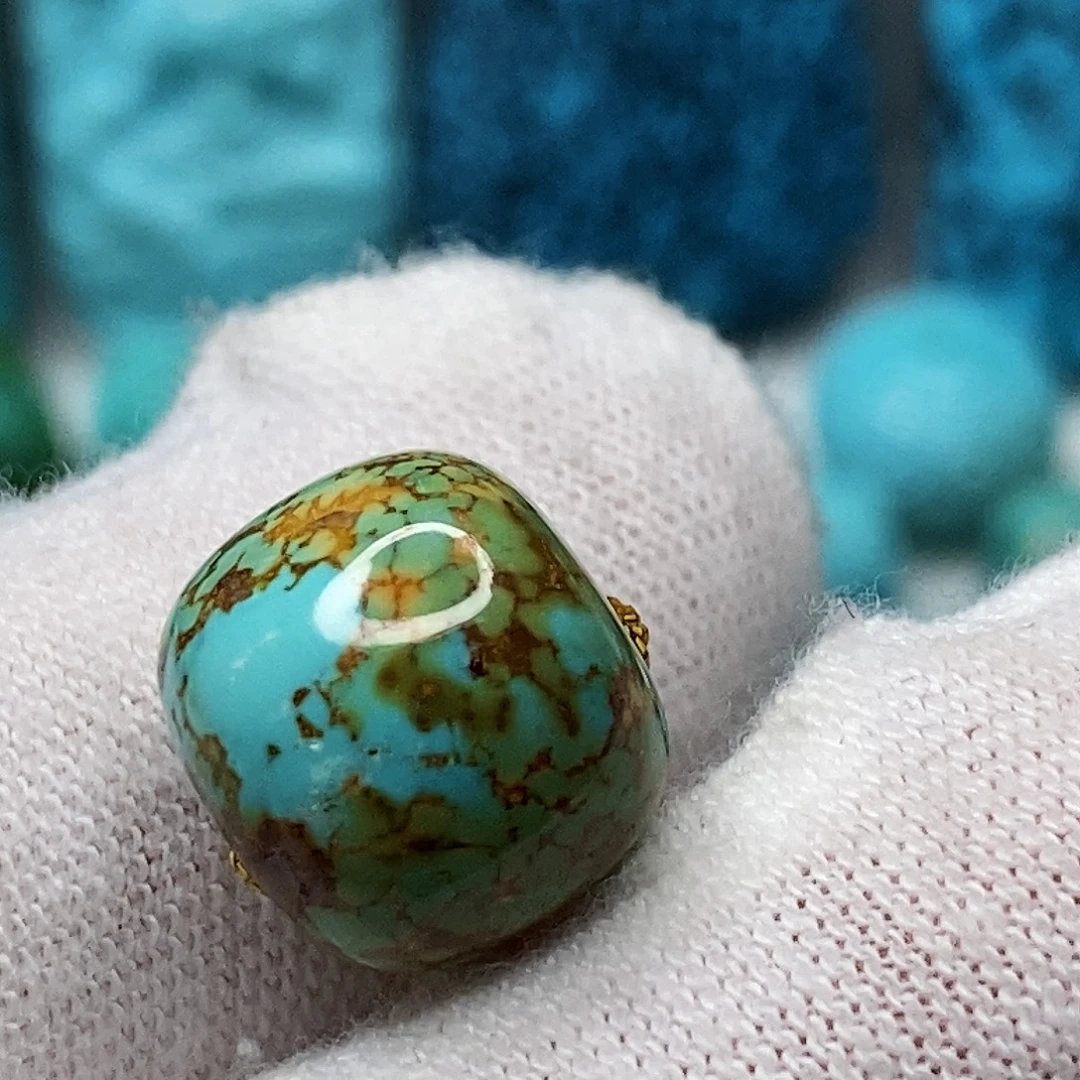 绿松石未镶嵌天然原矿 带武汉地大证书