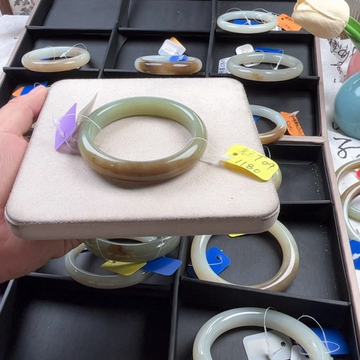 未镶嵌手镯和田玉玲珑美镯58