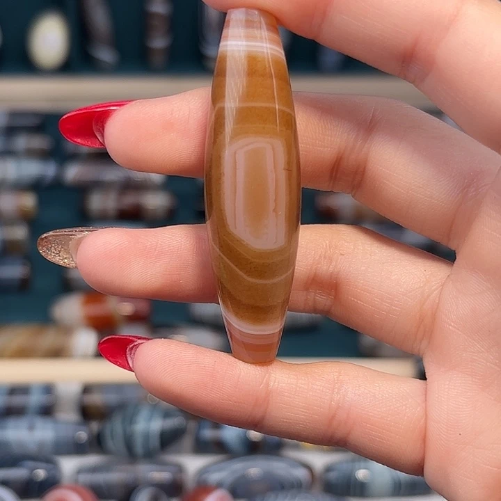 反***明玛瑙/玉髓合金珠宝奇石