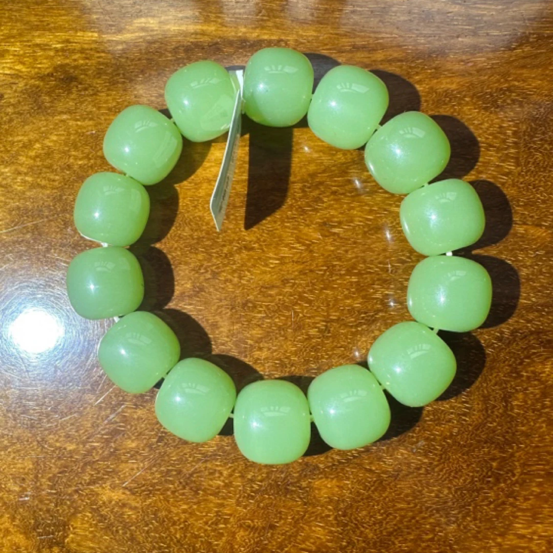 YS0322老田家晴水绿玉手串