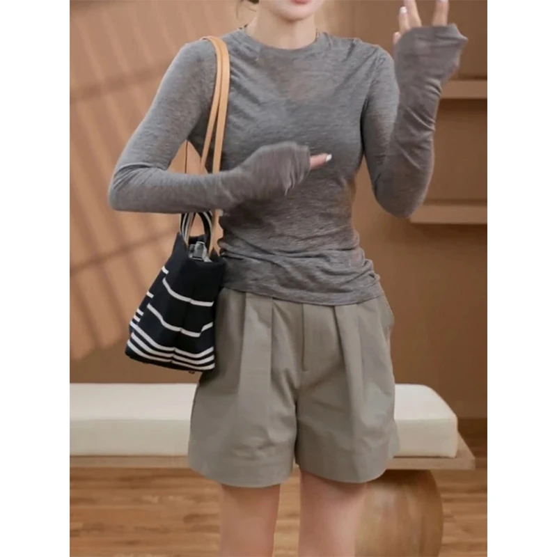 净版简约修身圆领长袖T恤女夏季新款时尚显瘦百搭打底衫内搭上衣